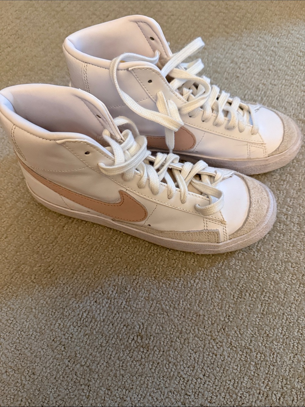 Nike Women's High-Top Sneakers in White and Blush